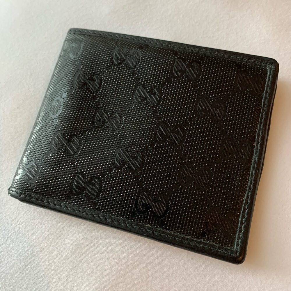 GUCCI wallet Authentic